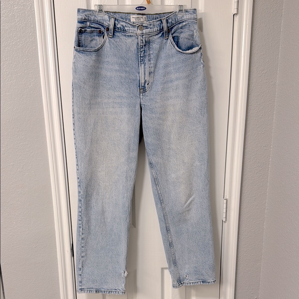 Abercrombie 90’s straight ultra high rise curve love jeans
